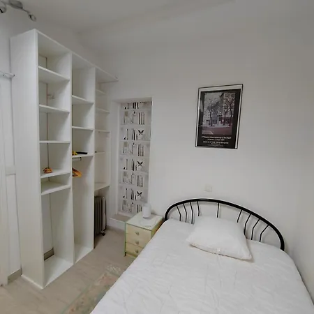 Chez Claudia Et Serge Bed & Breakfast Vernegues