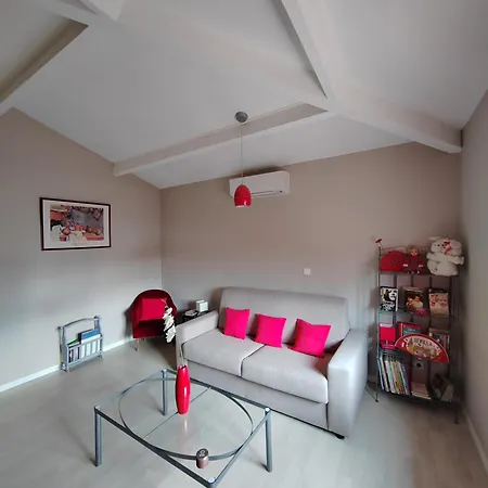 Bed & Breakfast Chez Claudia Et Serge *
