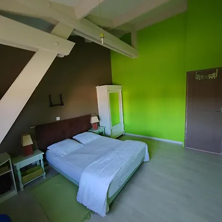 Chez Claudia Et Serge Bed & Breakfast